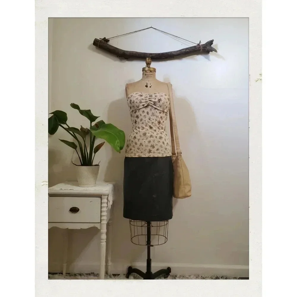Liz Claiborne | Cream Beige Distressed Leather Organizer Crossbody Bag